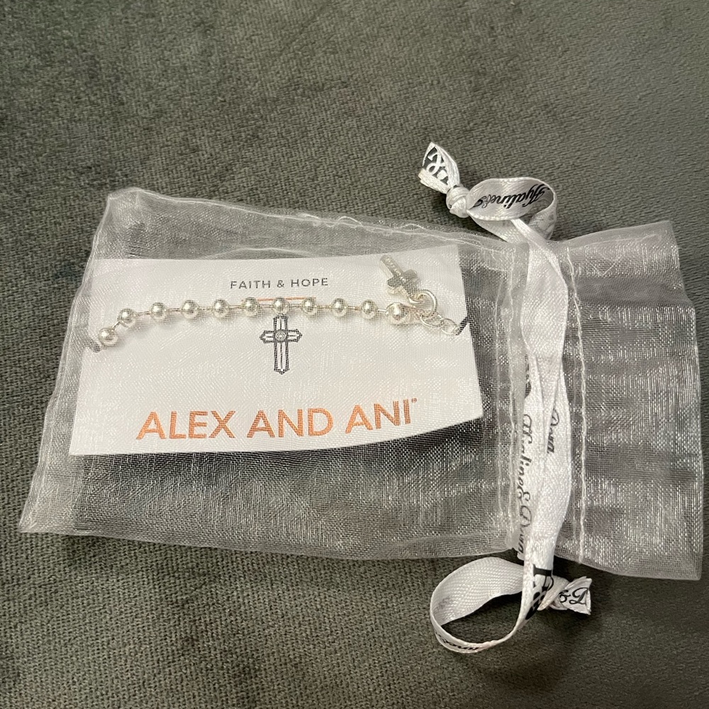 Authentic alex and Ani Cross Immortality bracelet! New!